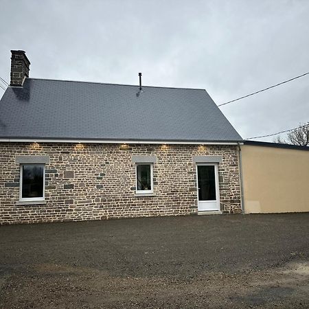 Gite De Monthardrou Le Bény-Bocage Kültér fotó